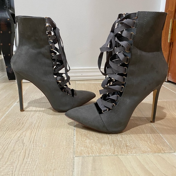 Liliana Gisele  Lace-Up Pump Bootie - Picture 3 of 7